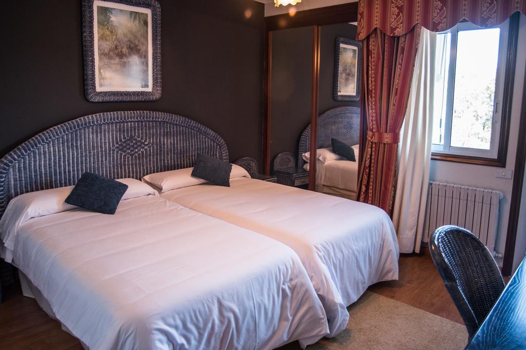 Hotel Santo Apostol Redondela Kültér fotó